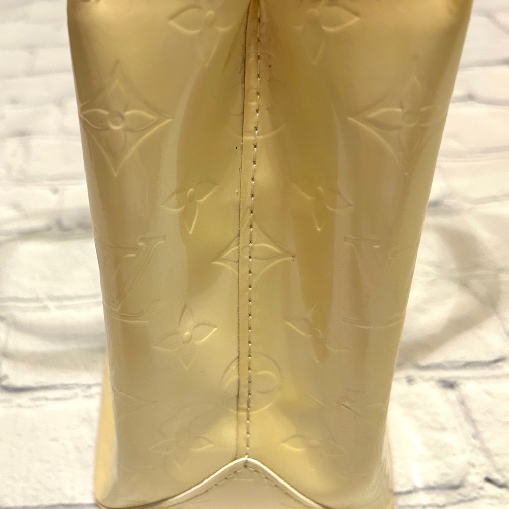 Louis Vuitton Vernis Reade PM Yellow Tote - EUC - Picture 9 of 15